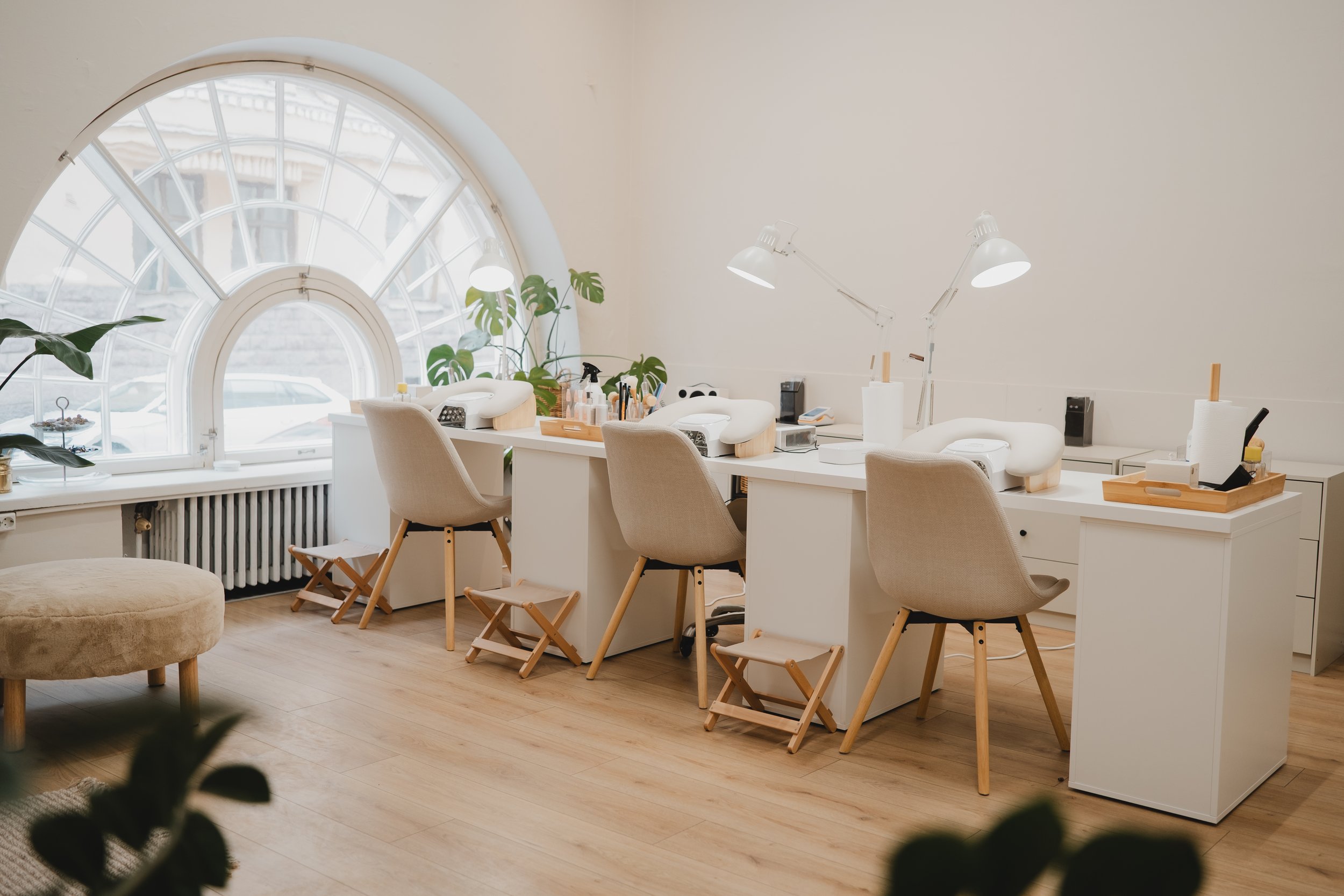 xinh nail salon-1.JPG